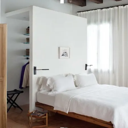 Sleeps 12 Pool Air Con Wifi *